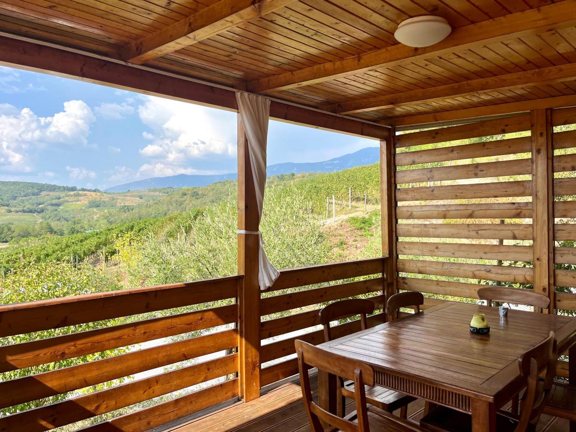 Saxida Wine Estate Hotel Zalosce Exterior photo